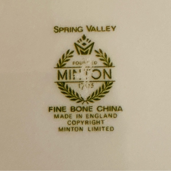 Minton Bone China Spring Valley 12-1/4” x 11 1/2”Handled Cake Plate - Picture 4 of 4